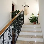 Maletic Апартаменты Каштела